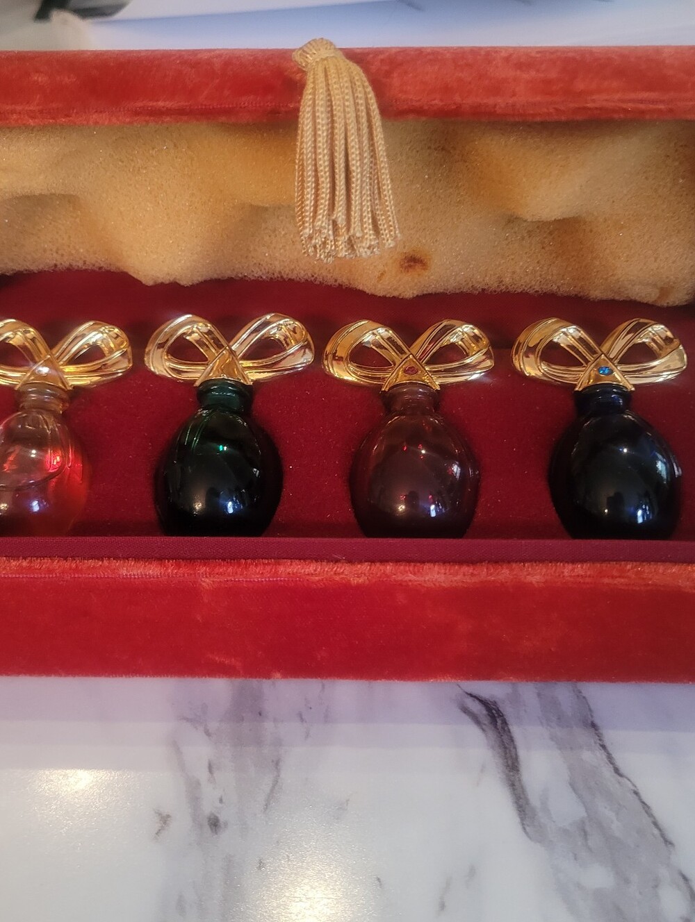 Elizabeth Taylor Fragrant Jewel Collection Mini Perfume Set 1990s